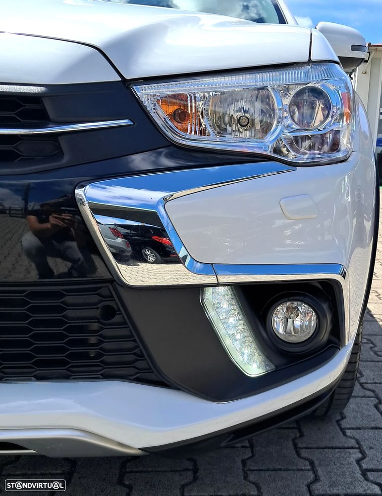 Mitsubishi ASX 1.6 DI-D Instyle Connect Edition - 19