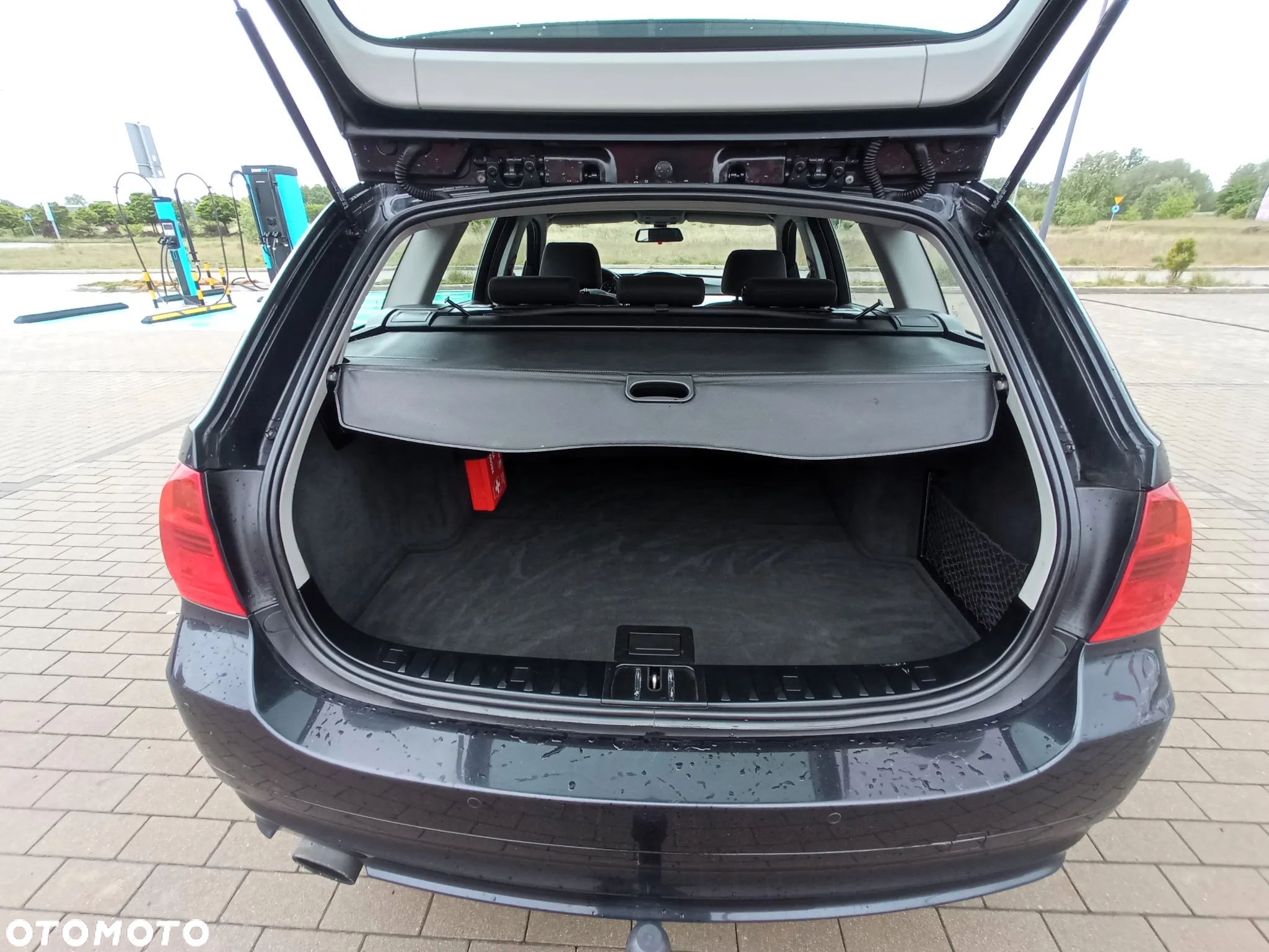 BMW Seria 3 318i Touring Edition Exclusive - 25