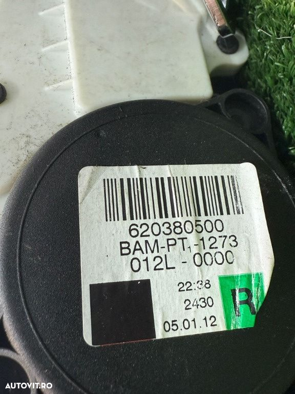Centura siguranta fata dreapta 2012 mercedes benz c250 c204 w204 cdi 2.2 diesel cod oem a2048601685 - 8