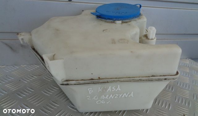ZBIORNICZEK POMPKA XENON MERCEDES B200 W245 FV - 3