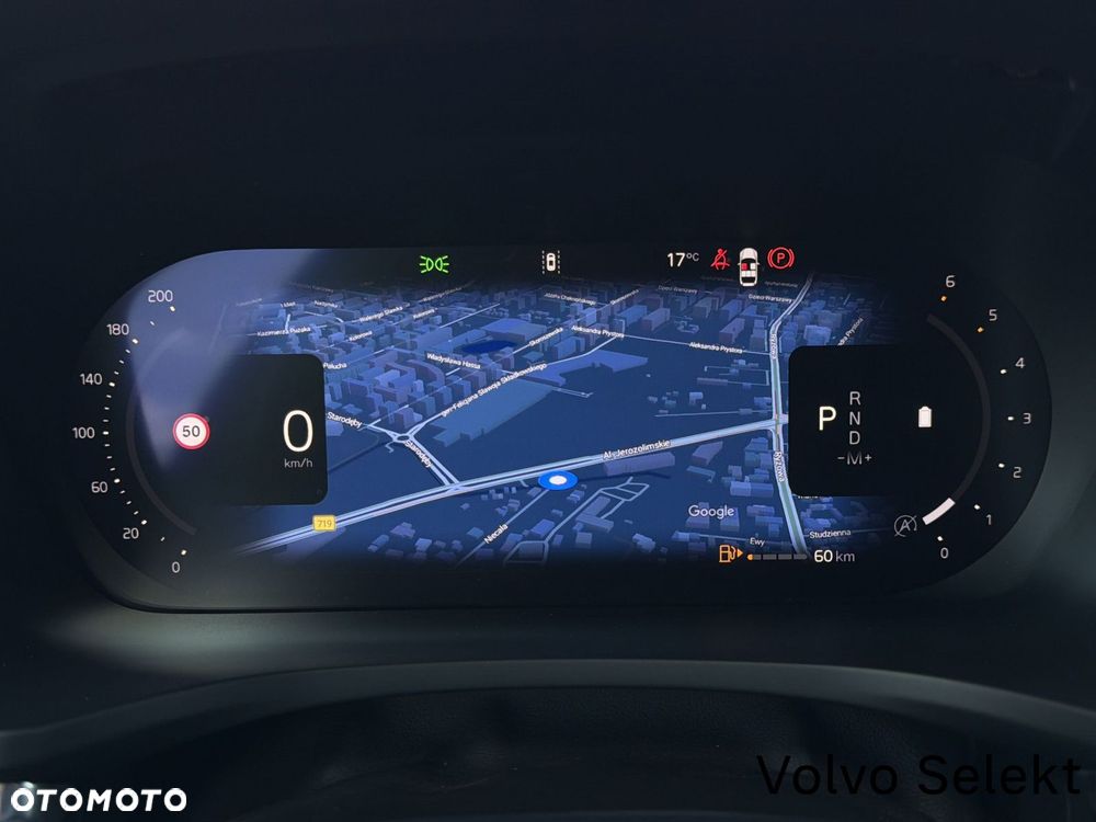 Volvo V60 Cross Country - 18