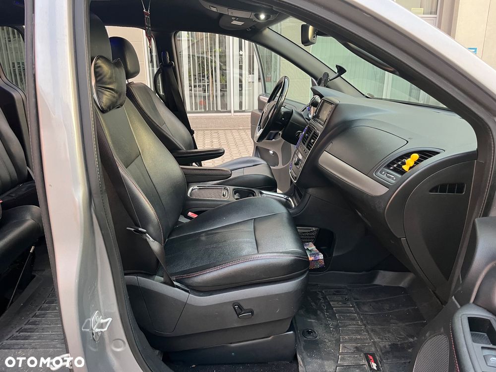 Dodge Grand Caravan 3.6 R/T - 3