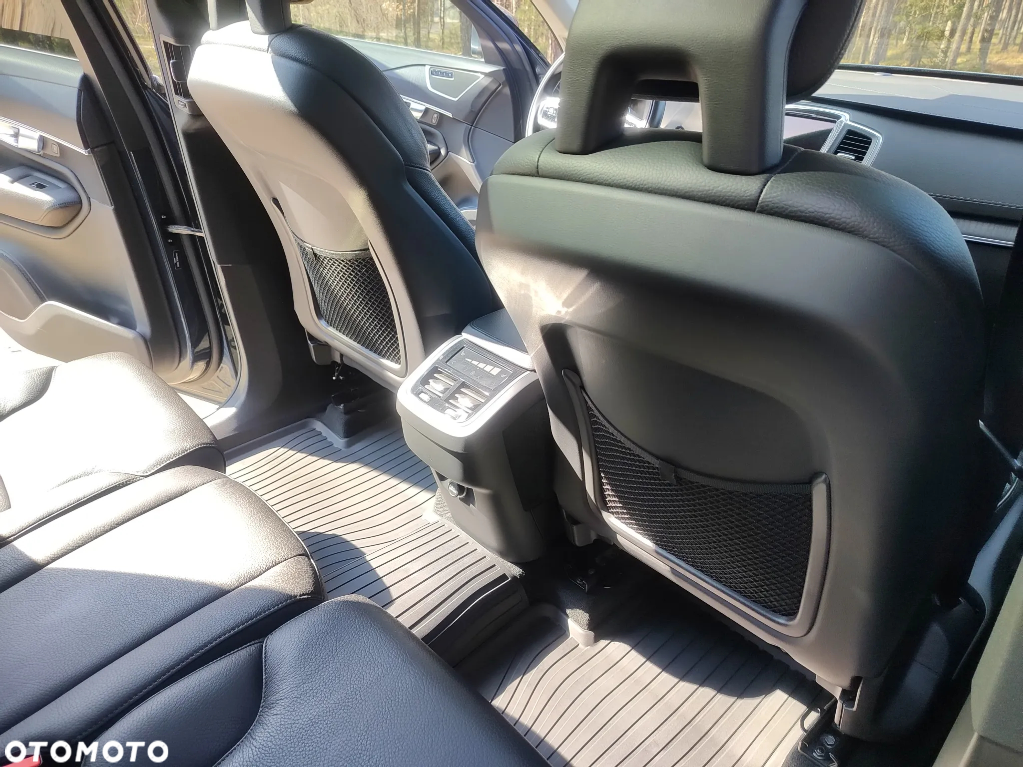 Volvo XC 90 T6 AWD Momentum 7os - 26