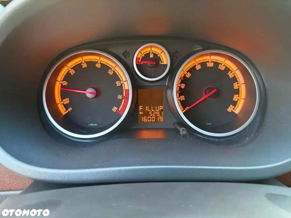 Opel Corsa 1.4 16V Color Edition - 16