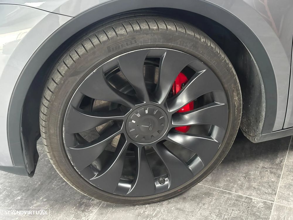 Tesla Model Y Performance Tração Integral - 8