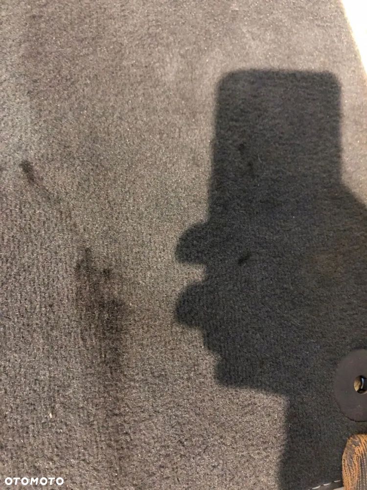 DYWANIKI WELUROWE AUDI A4 B9 AVANT ORYGINALNE - 4