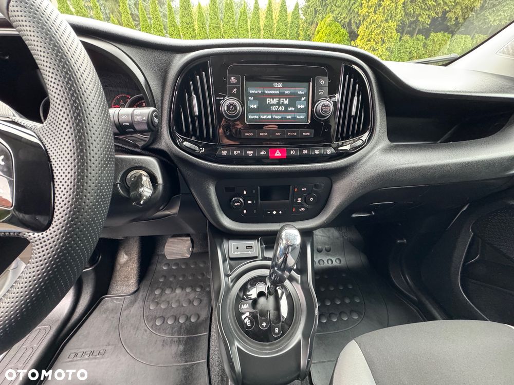 Fiat Doblo 1.6 16V Multijet Start&Stopp Dualogic lang Lounge - 24