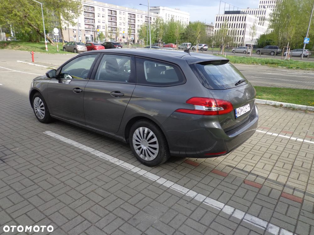 Peugeot 308 1.2 PureTech Allure S&S - 6