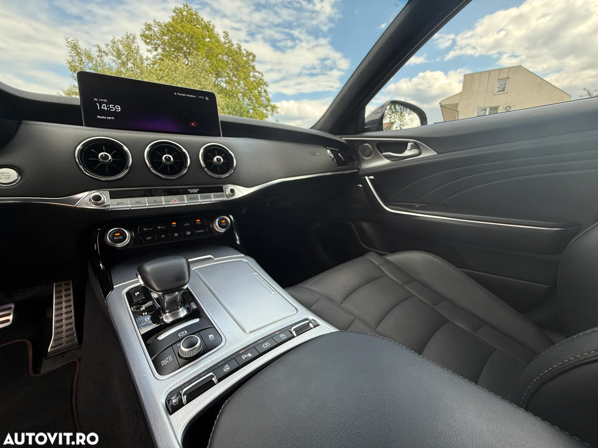 Kia Stinger 3.3 T-GDI AWD OPF GT - 26