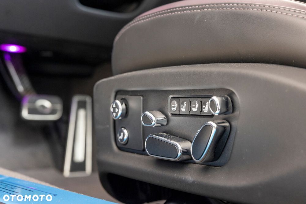 Bentley Continental GT - 17