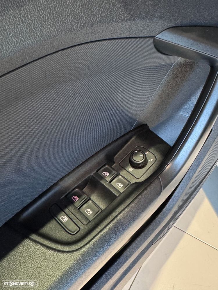 Audi A1 Sportback 25 TFSI Advanced - 28