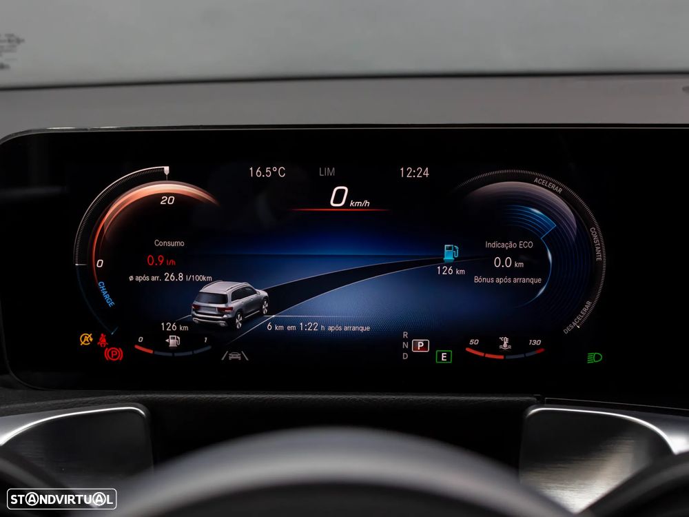 Mercedes-Benz GLB 180 d AMG Line - 26