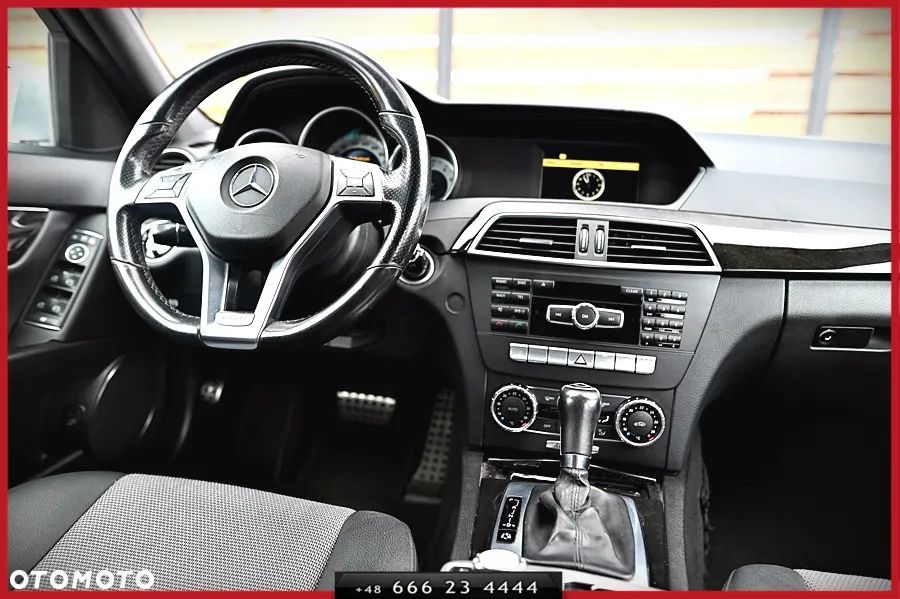 Mercedes-Benz Klasa C 180 T BlueEFFICIENCY 7G-TRONIC Avantgarde - 17