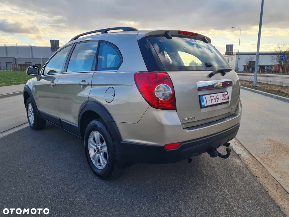 Chevrolet Captiva 2.0 d Medium 2WD - 5