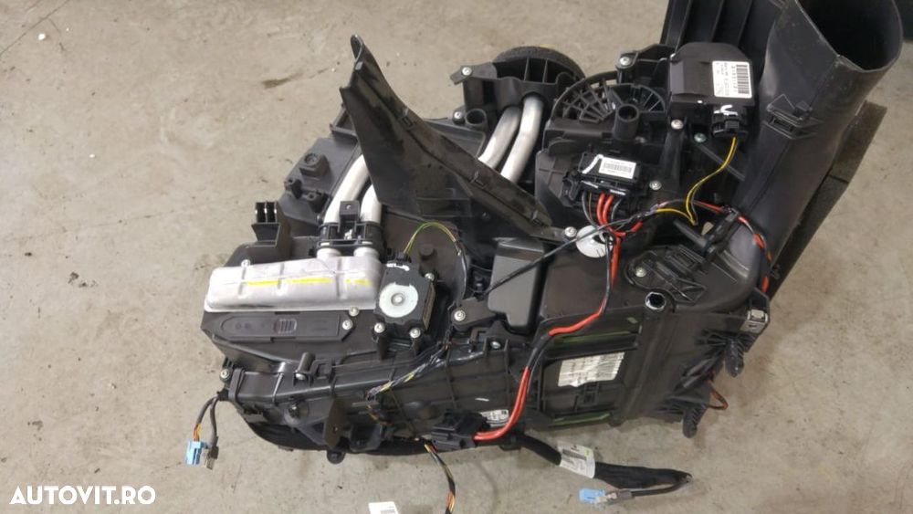 Tulumba aer bord renault clio 3 dupa 2007 8200296678 - 2