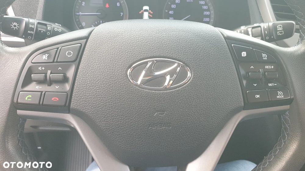 Hyundai Tucson blue 1.6 GDi 2WD Navi - 26