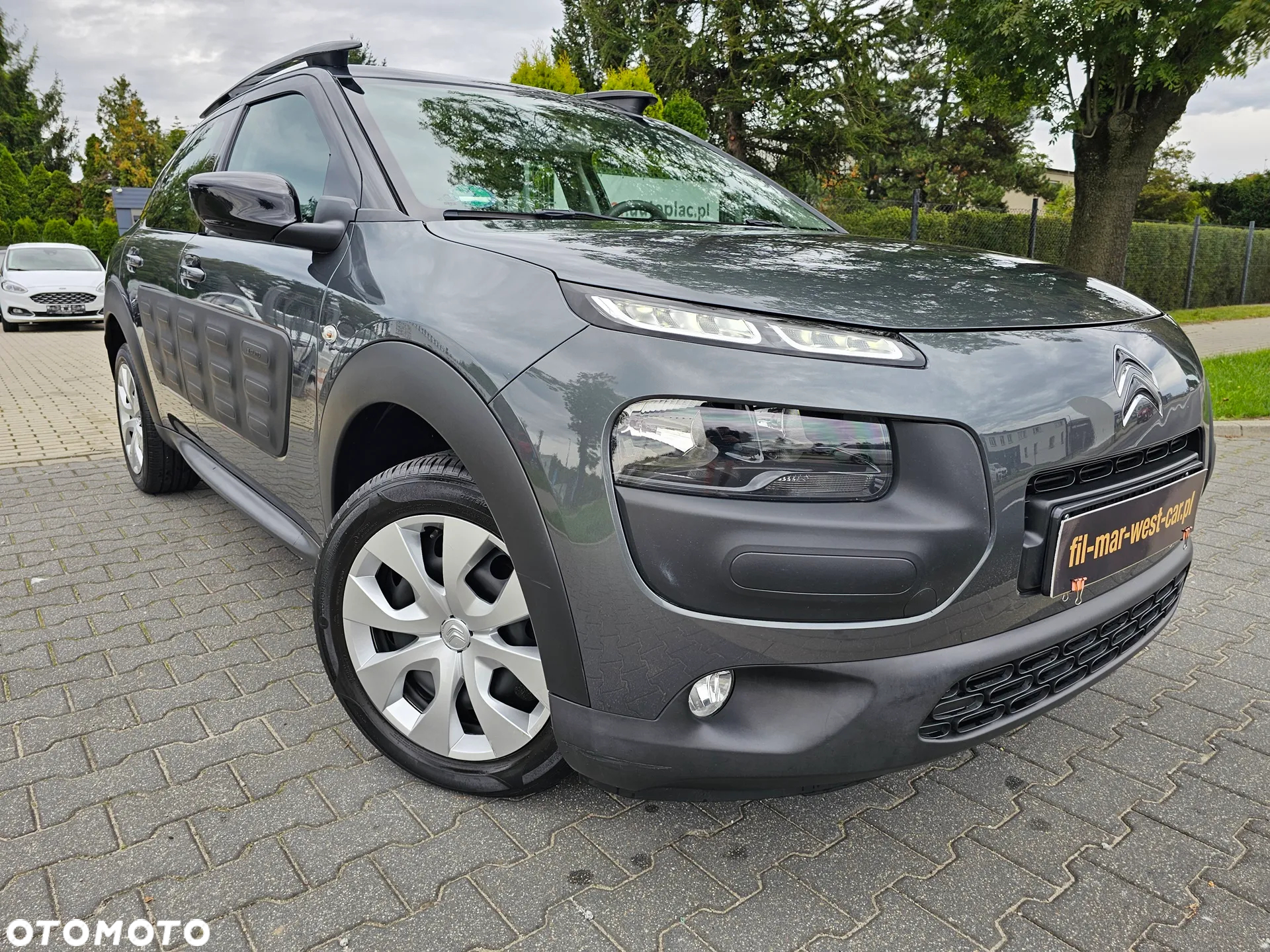 Citroën C4 Cactus 1.2 PureTech Live S&S - 3