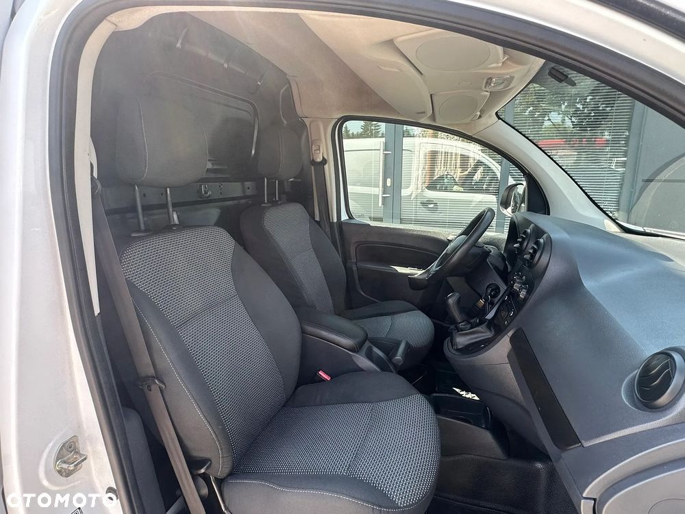 Mercedes-Benz Citan - 32