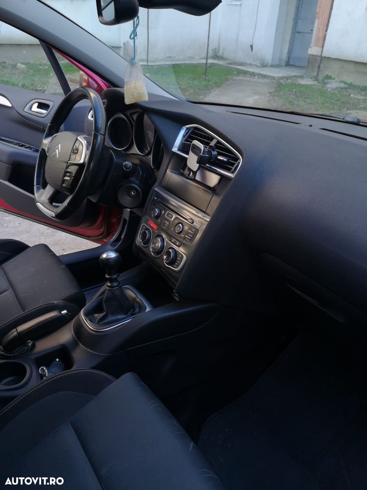 Citroën C4 1.6 HDI FAP Seduction - 8