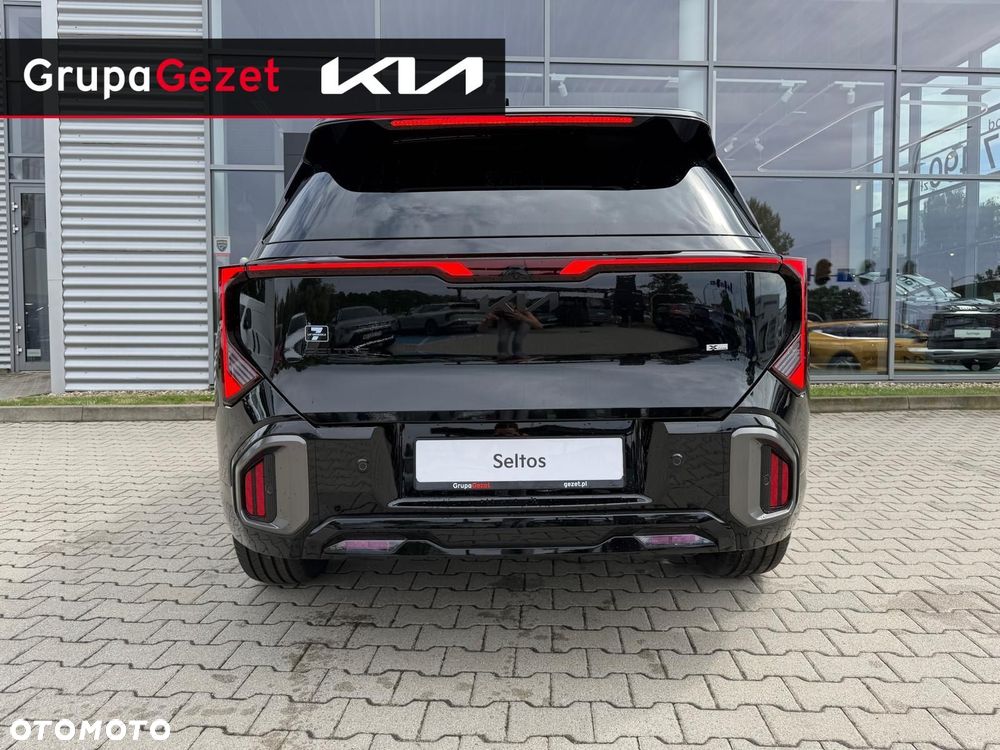 Kia Seltos - 8