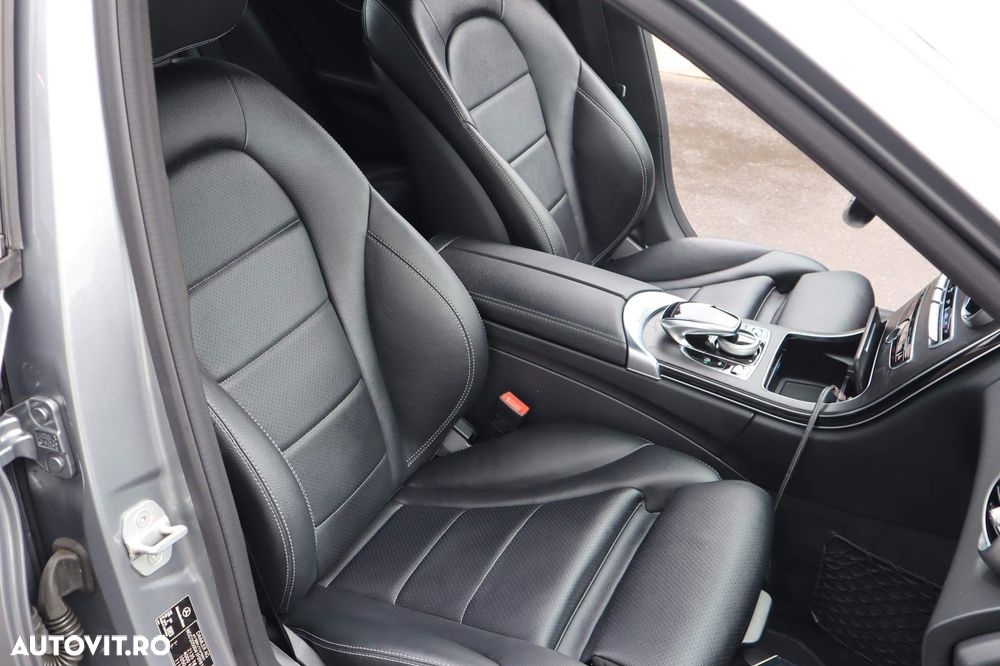 Mercedes-Benz C - 8