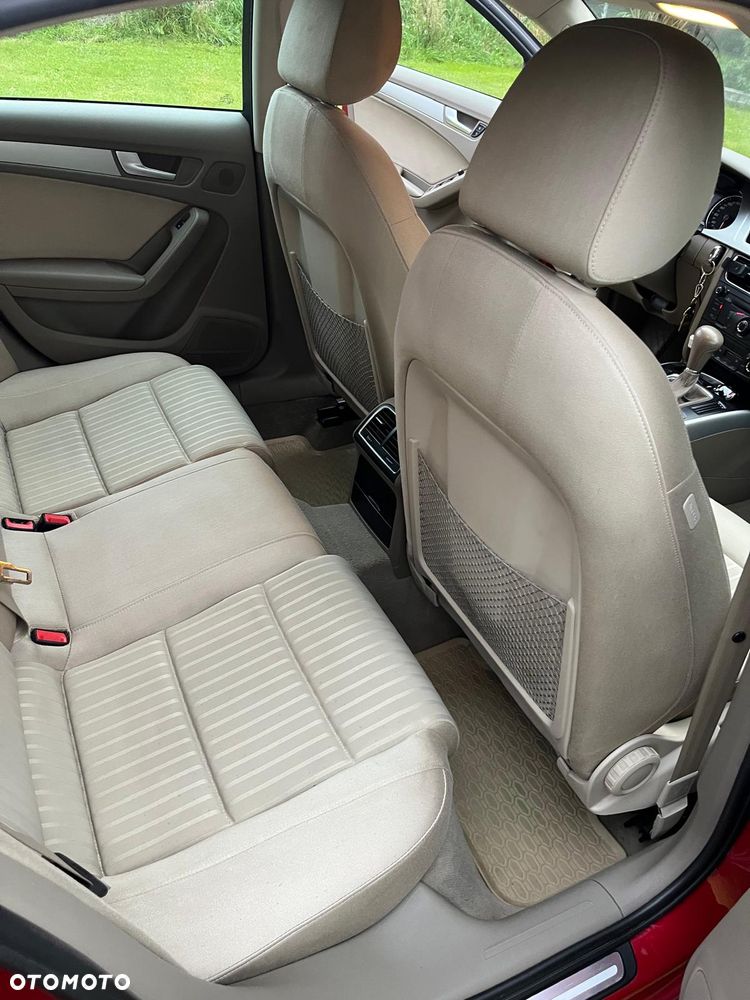 Audi A4 Avant 2.0 TDI Multitronic - 7