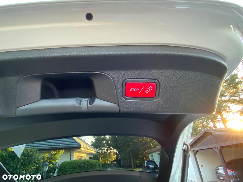 Mercedes-Benz GLE 400 d 4-Matic - 28