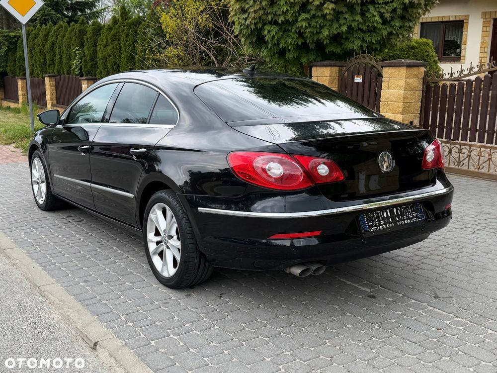Volkswagen Passat CC 2.0 TDI BlueMotion Technology Exclusive - 9