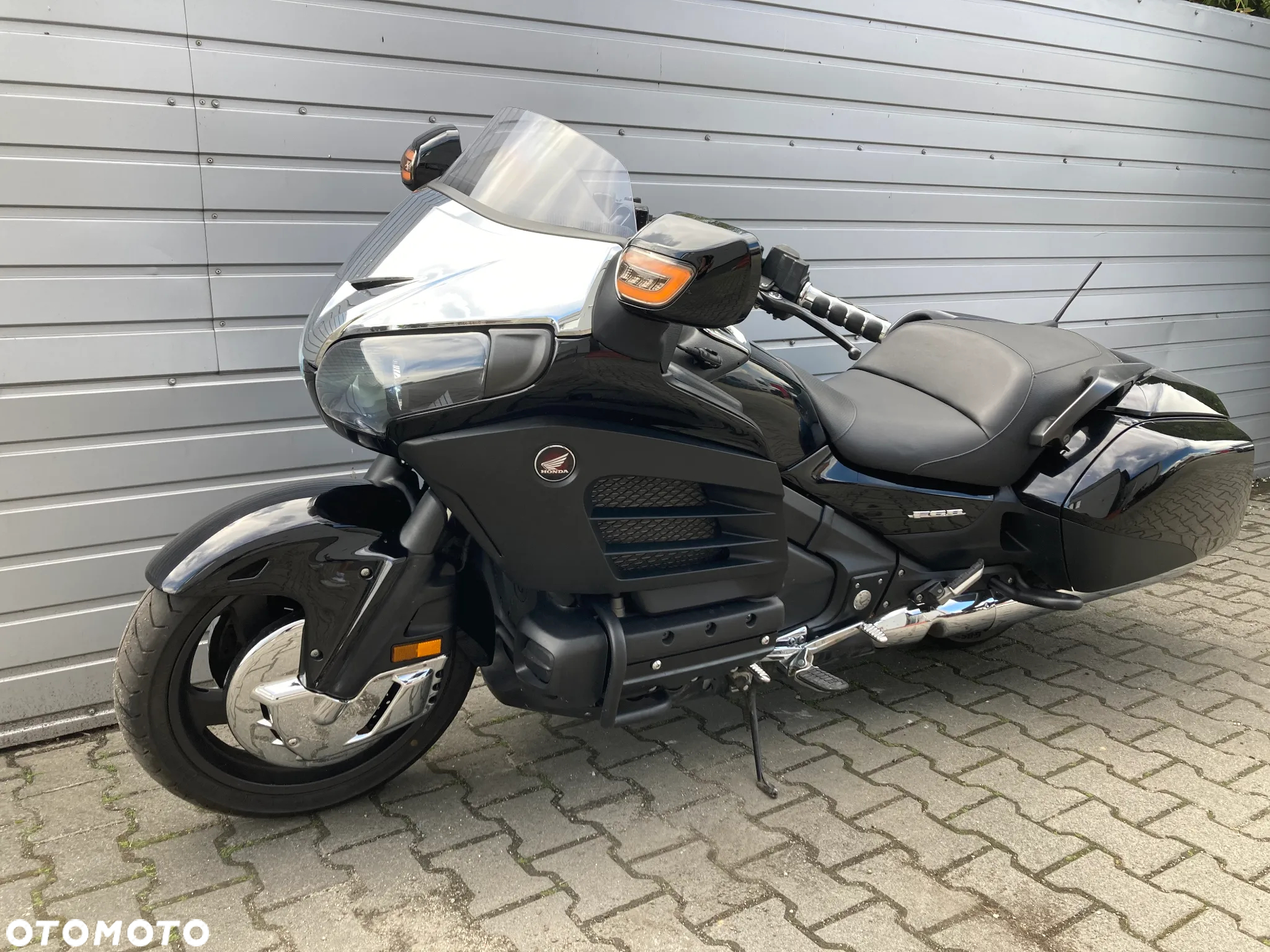 Honda GL - 4