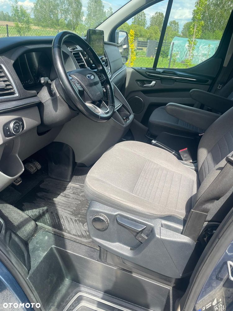 Ford Tourneo Custom 2.0 EcoBlue L2 Titanium - 14