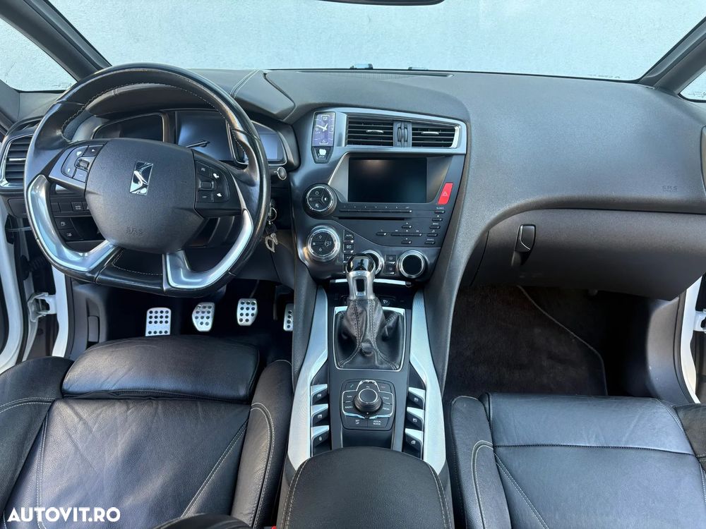 Citroën DS5 2.0 HDI BVM6 Sport Chic - 14