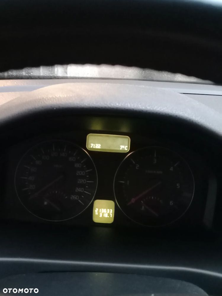 Volvo V50 - 8