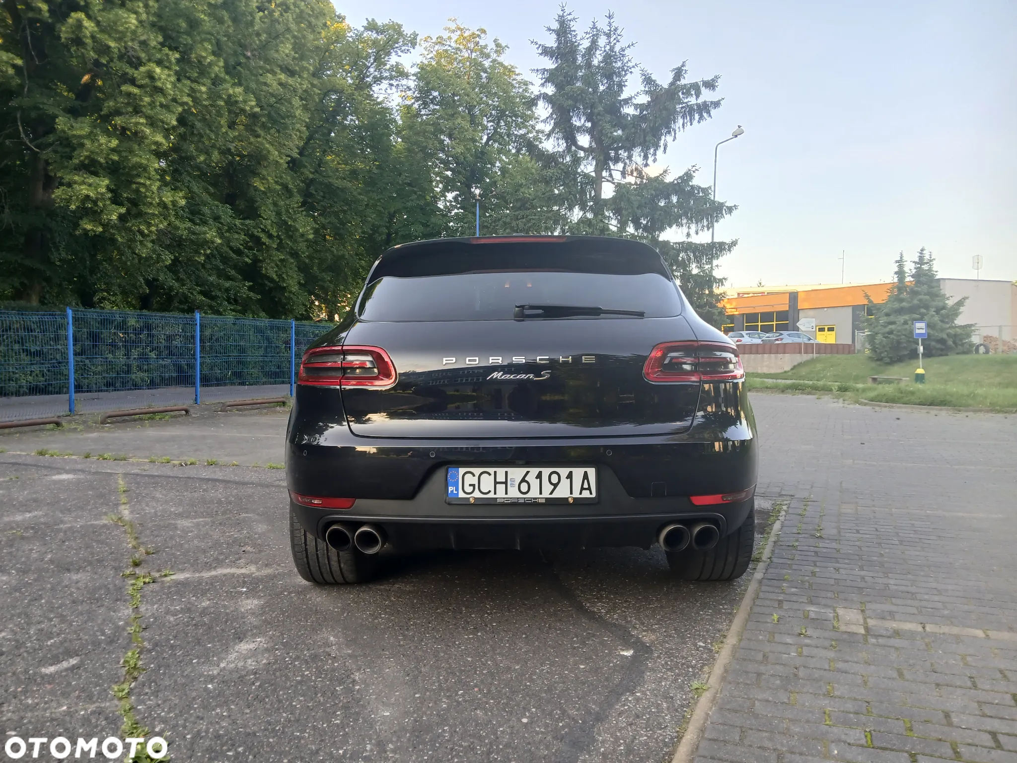 Porsche Macan S - 4