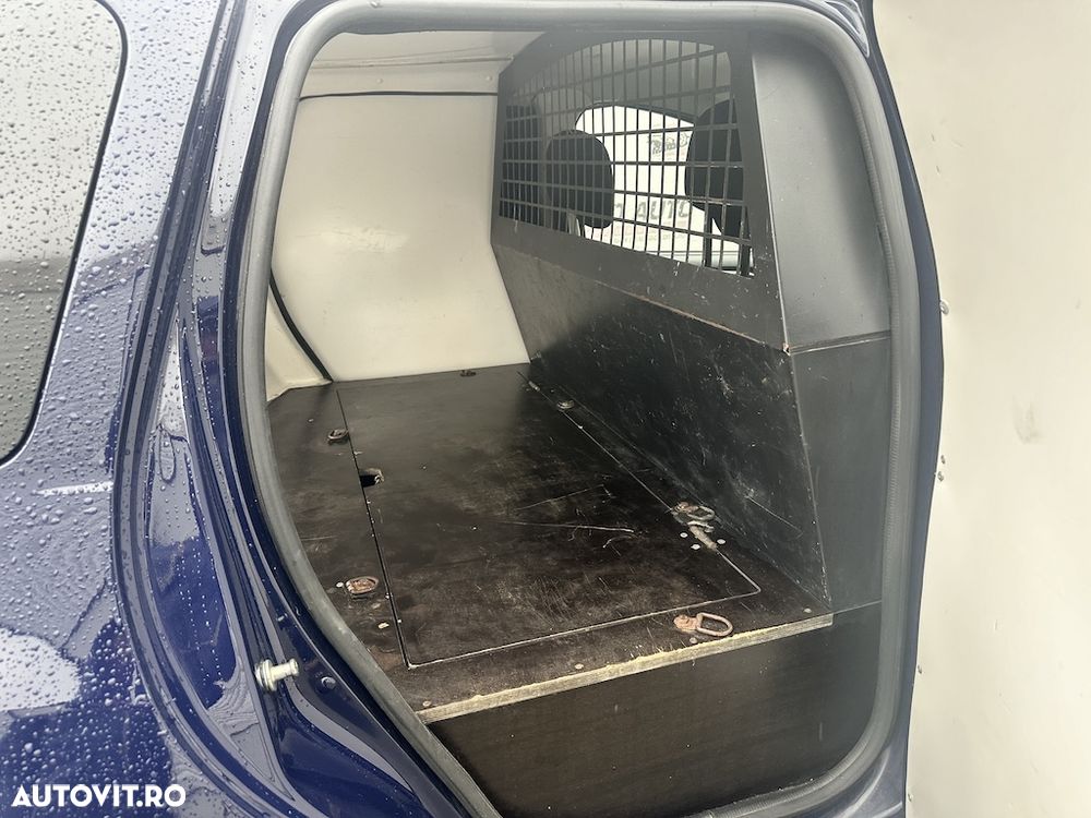 Dacia Duster 1.5 dCi 4x4 Laureate - 9