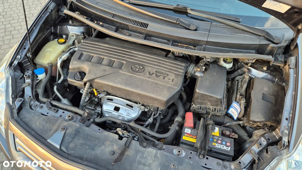 Toyota Auris - 19