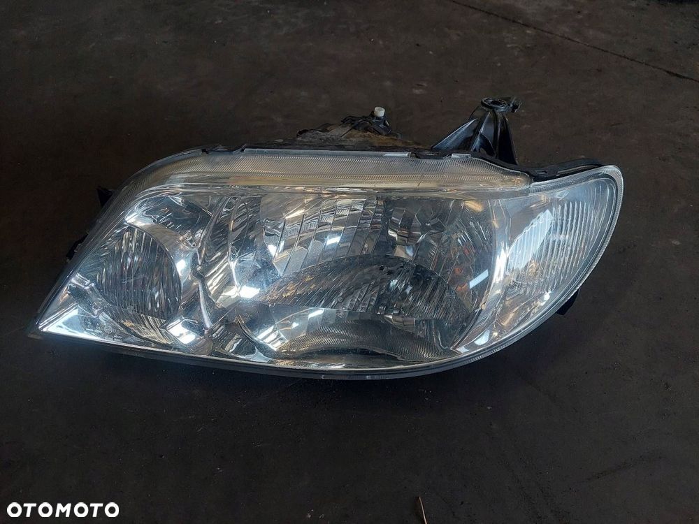 KOMPLETNY PRZÓD MASKA ZDERZAK BŁOTNIKI LAMPA MAZDA 323F BJ 22A - 2