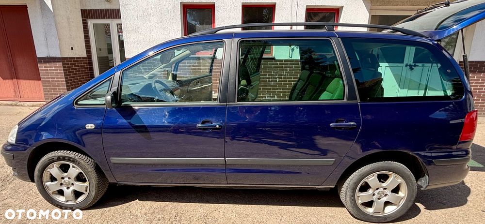 Volkswagen Sharan 2.8 V6 Highline 4Mot - 4