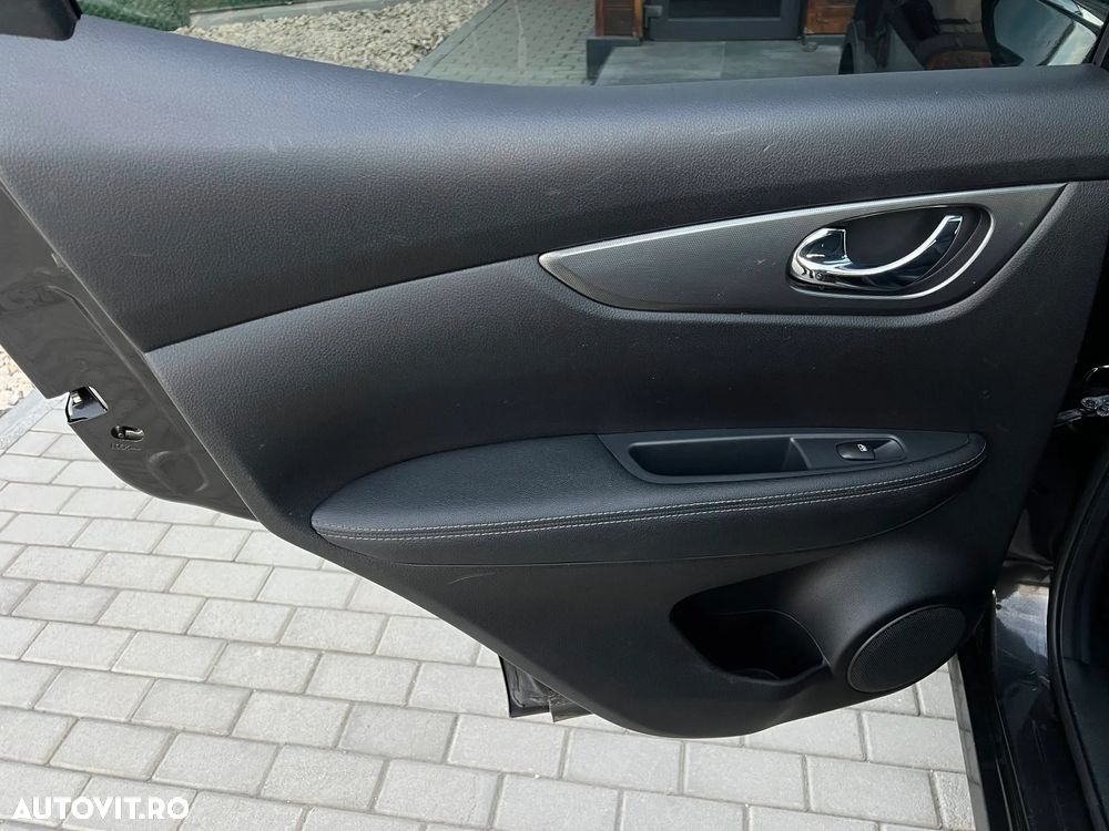 Nissan Qashqai 1.6 DCI DPF Start/Stop tekna - 22