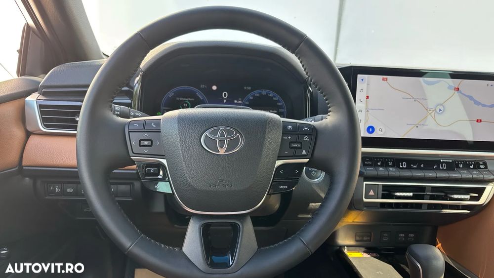 Toyota Camry 2.5 Exclusive - 9