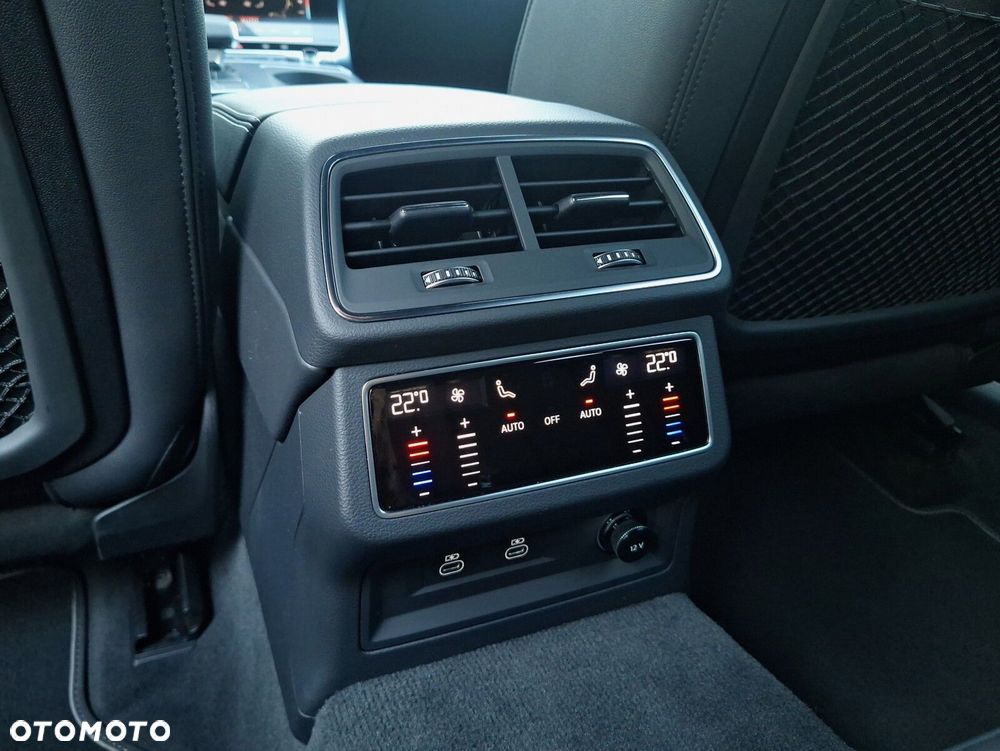 Audi A6 Avant 55 TFSI e PHEV Quattro S Line S tronic - 28