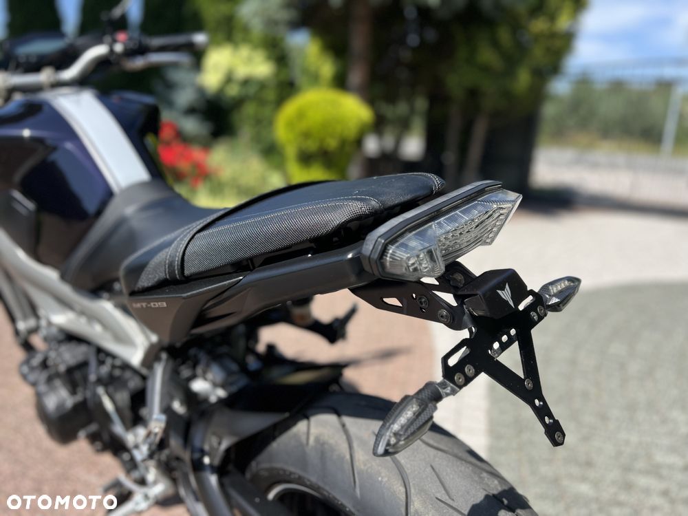 Yamaha MT - 19