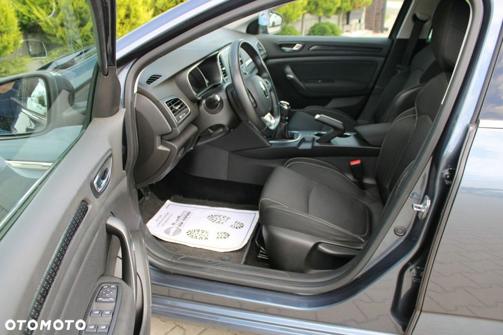 Renault Megane 1.2 Energy TCe Intens - 19