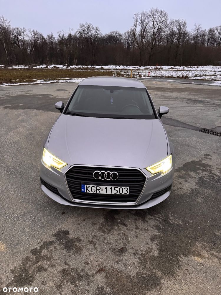 Audi A3 Sportback 1.6 TDI S tronic sport - 3