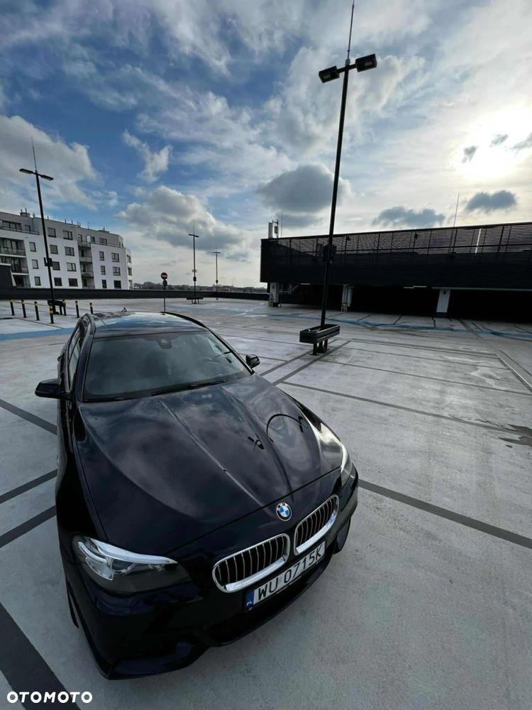 BMW Seria 5 520d xDrive Luxury Line - 17