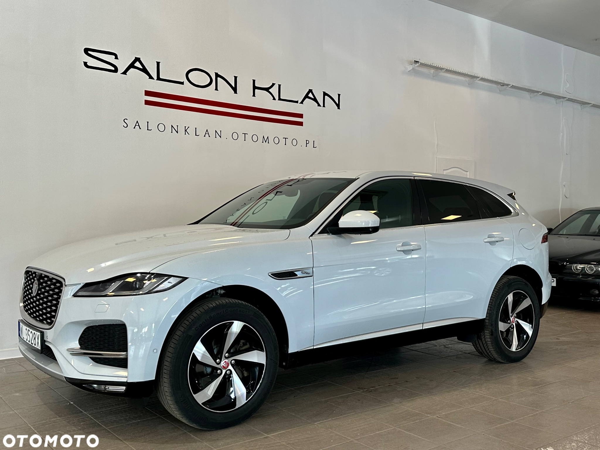 Jaguar F-Pace 2.0 P400e PHEV AWD SE - 23