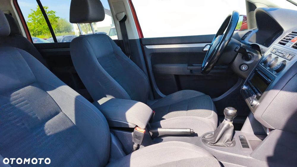 Volkswagen Touran 1.9 TDI - 23