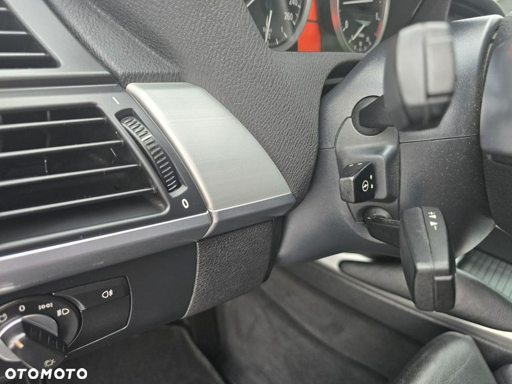 BMW X6 - 15