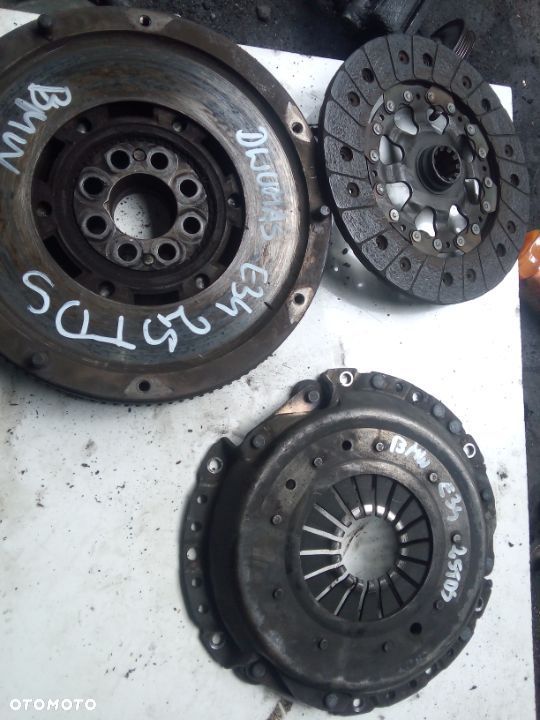 BMW e34 2,5TDS OMEGA SPRZĘGŁO DWUMAS TARCZA DOCISK - 2
