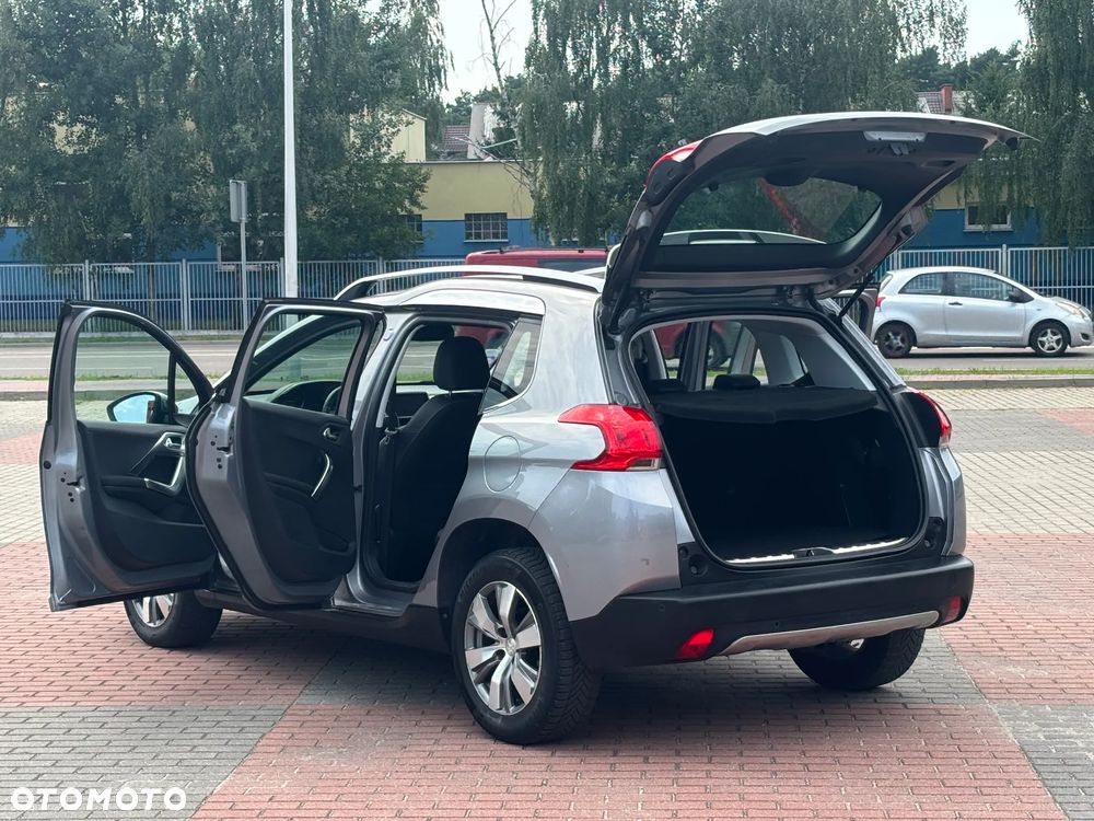 Peugeot 2008 - 14
