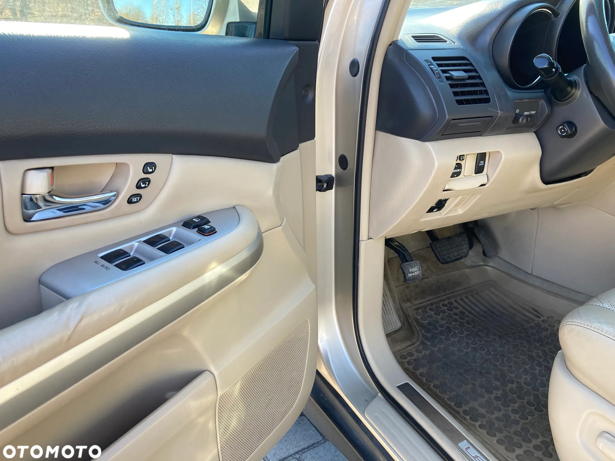 Lexus RX 400h Classic - 9